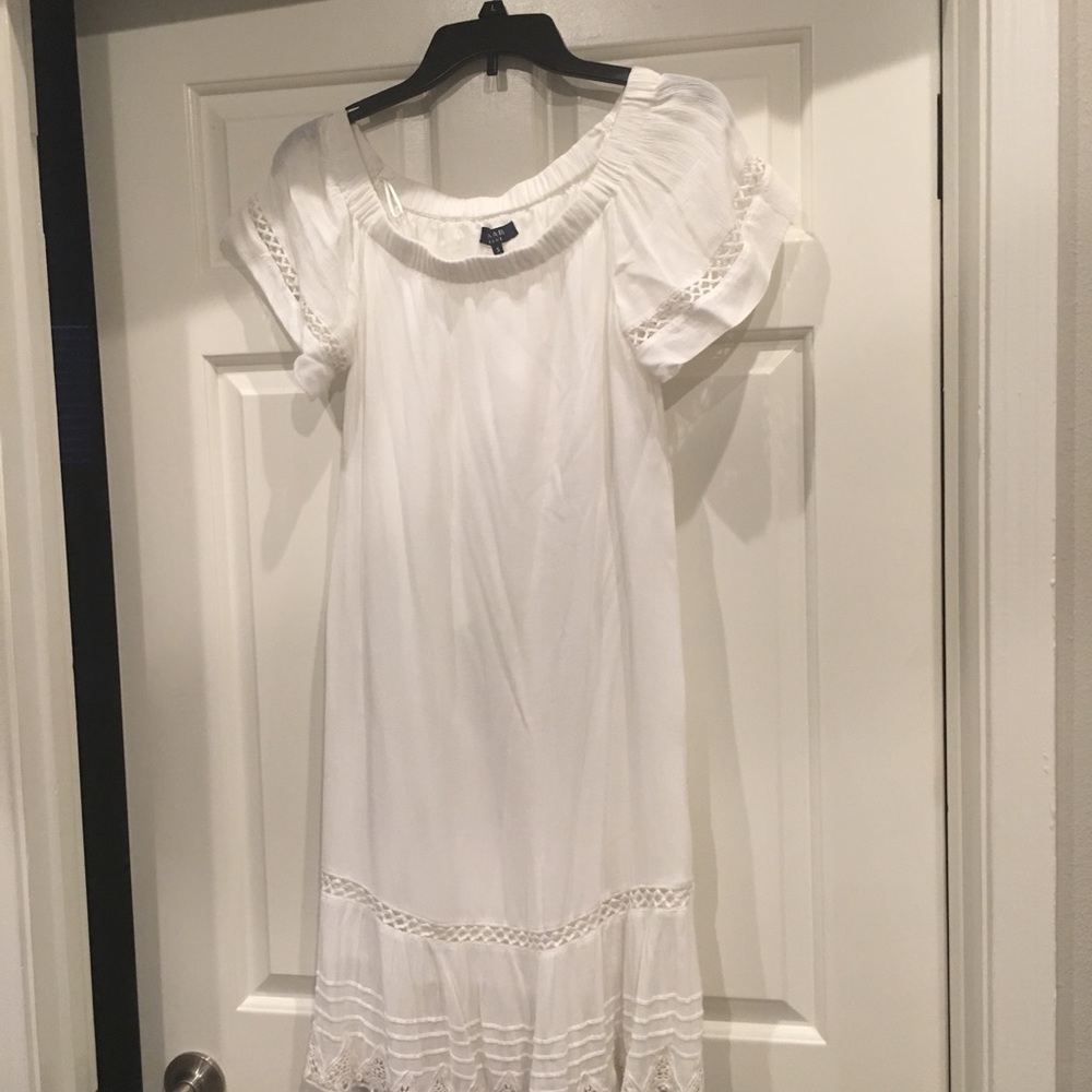 Dress - Picture 2 of 3